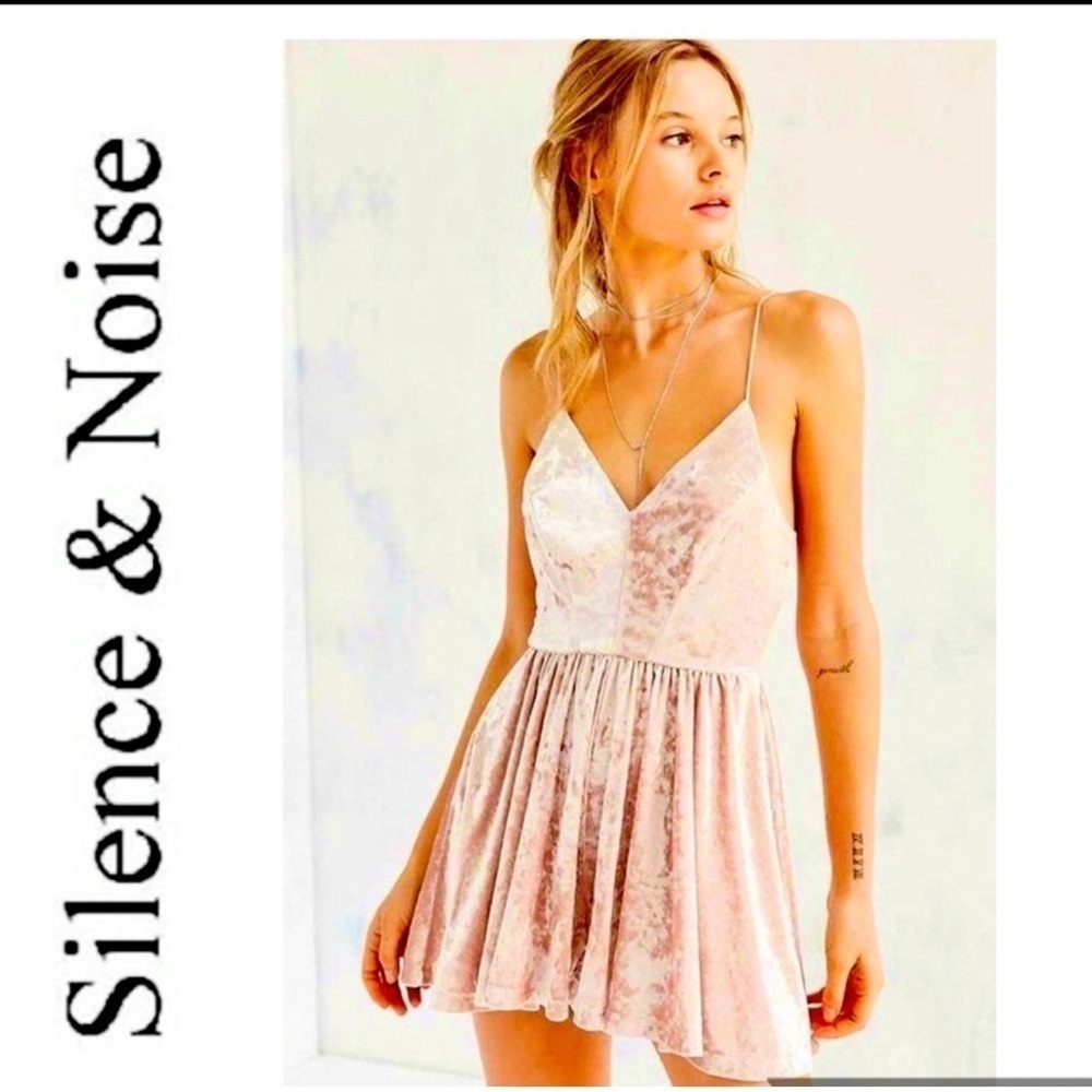 Silence + Noise Pink Velvet Pajama Dress